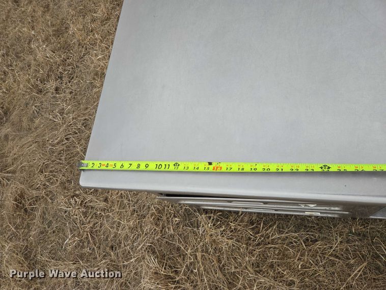 image for item EV5693 table