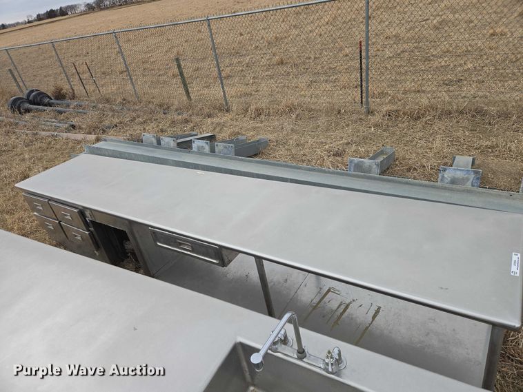 image for item EV5694 Table