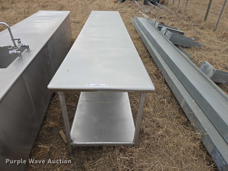 image for item EV5694 Table