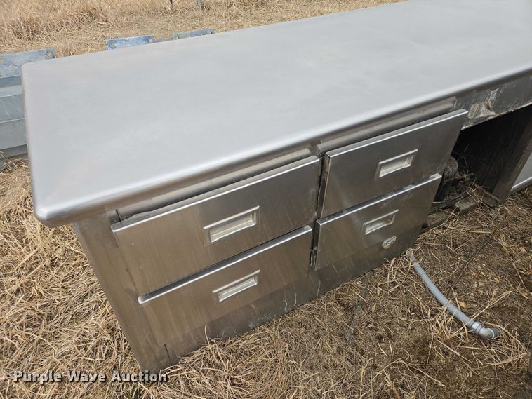 image for item EV5694 Table