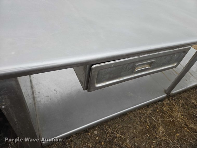 image for item EV5694 Table