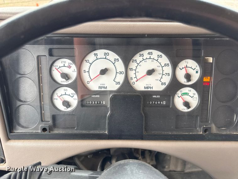 image for item EV6013 2002 American Transportation Company International 3000IC school bus