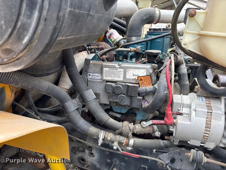 image for item EV6013 2002 American Transportation Company International 3000IC school bus