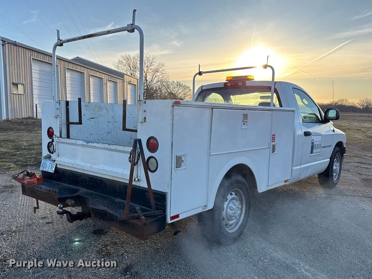 image for item EV7602 2005 Dodge Ram 2500 utility bed pickup truck