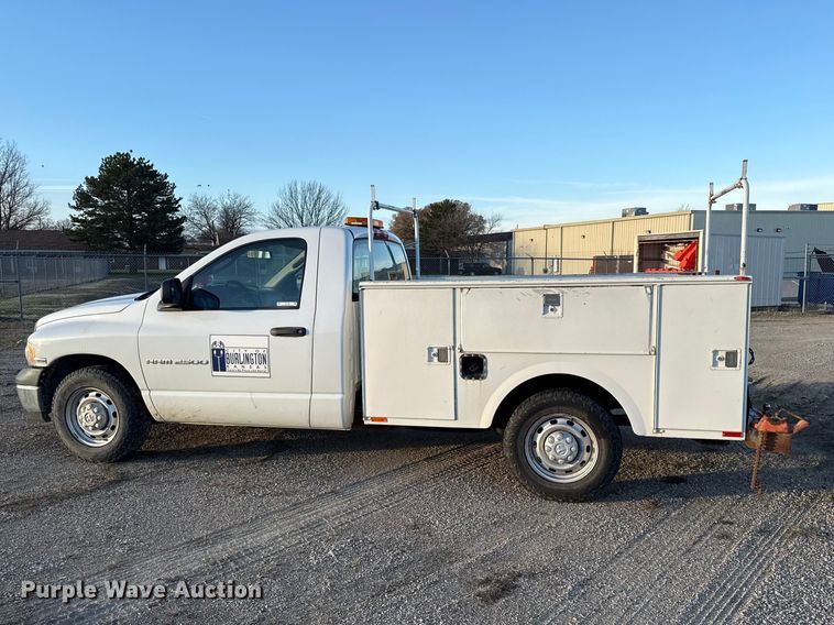 image for item EV7602 2005 Dodge Ram 2500 utility bed pickup truck