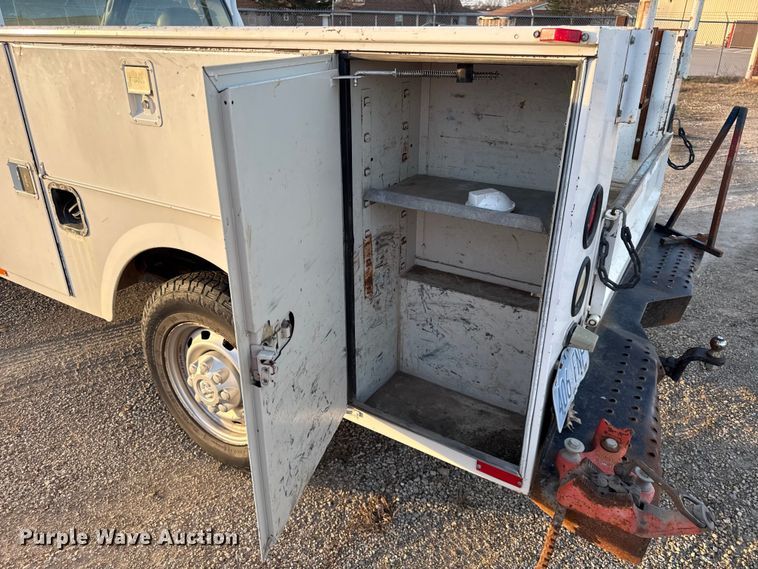 image for item EV7602 2005 Dodge Ram 2500 utility bed pickup truck