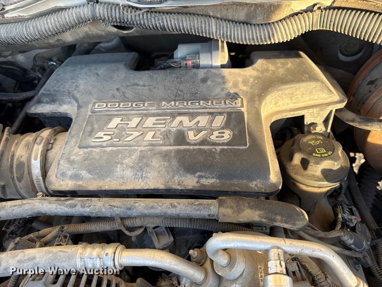 image for item EV7602 2005 Dodge Ram 2500 utility bed pickup truck