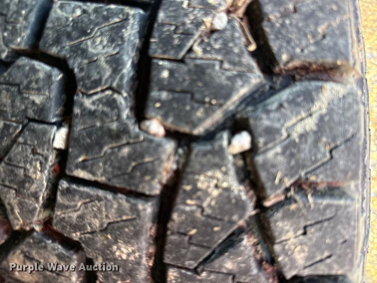 image for item EV7602 2005 Dodge Ram 2500 utility bed pickup truck