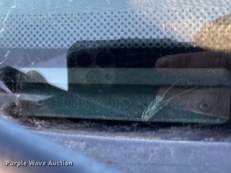 image for item EV7602 2005 Dodge Ram 2500 utility bed pickup truck