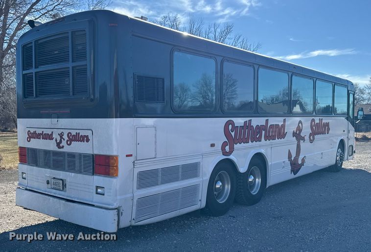 image for item FB0725 1999 Blue Bird Commercial Bus coach bus