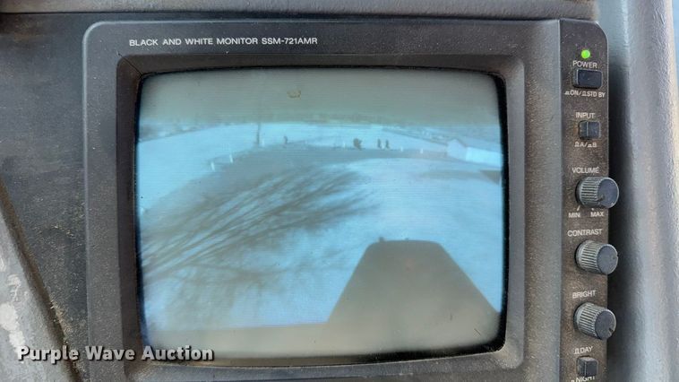 image for item FB0725 1999 Blue Bird Commercial Bus coach bus