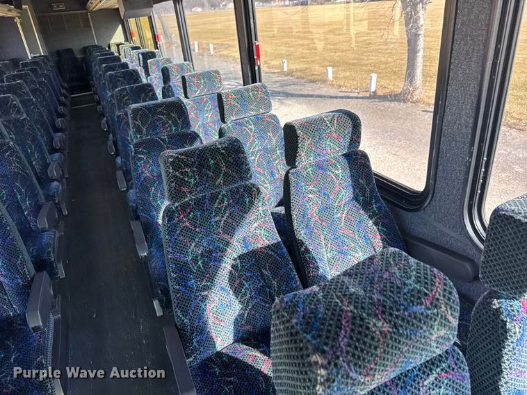 image for item FB0725 1999 Blue Bird Commercial Bus coach bus