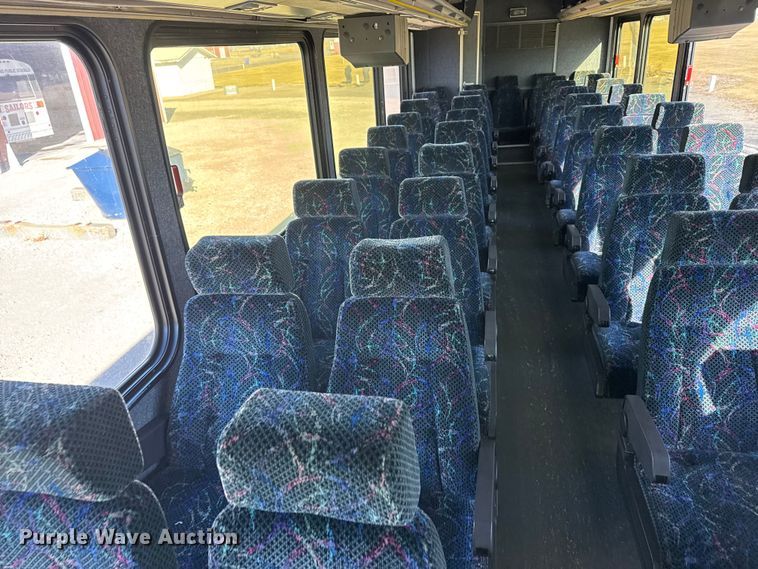 image for item FB0725 1999 Blue Bird Commercial Bus coach bus