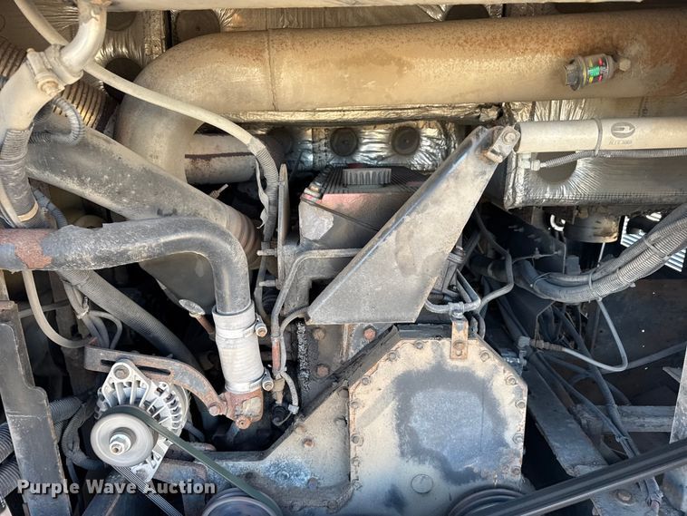 image for item FB0725 1999 Blue Bird Commercial Bus coach bus