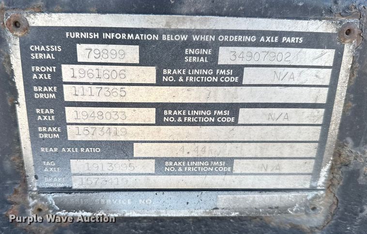 image for item FB0725 1999 Blue Bird Commercial Bus coach bus