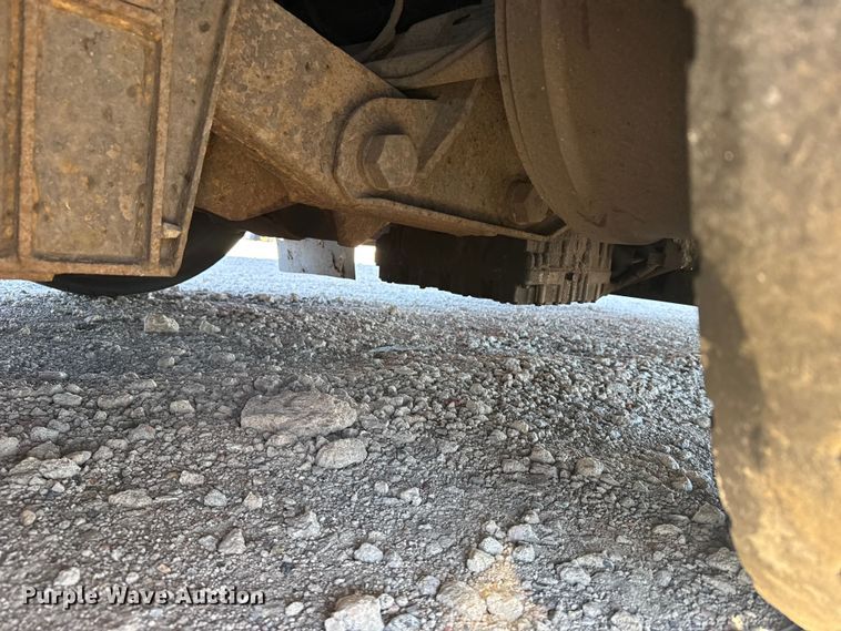 image for item FB0725 1999 Blue Bird Commercial Bus coach bus