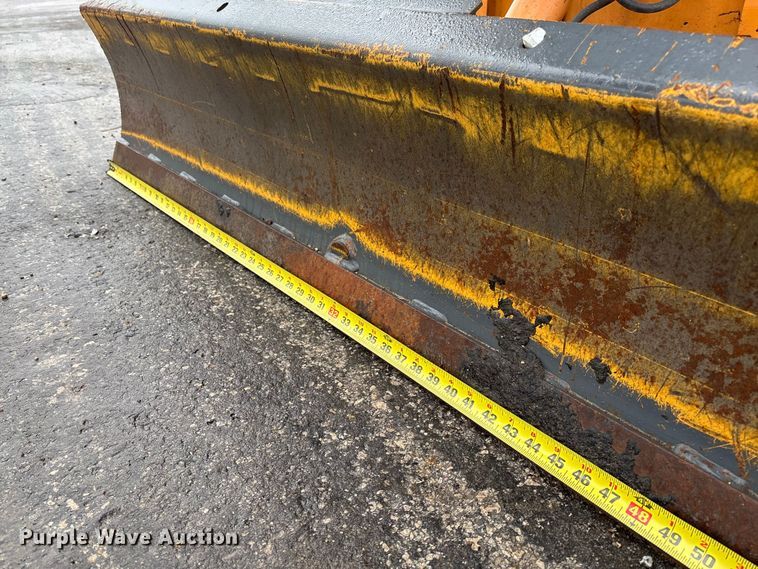 image for item FB3198 2001 Case 460 trencher