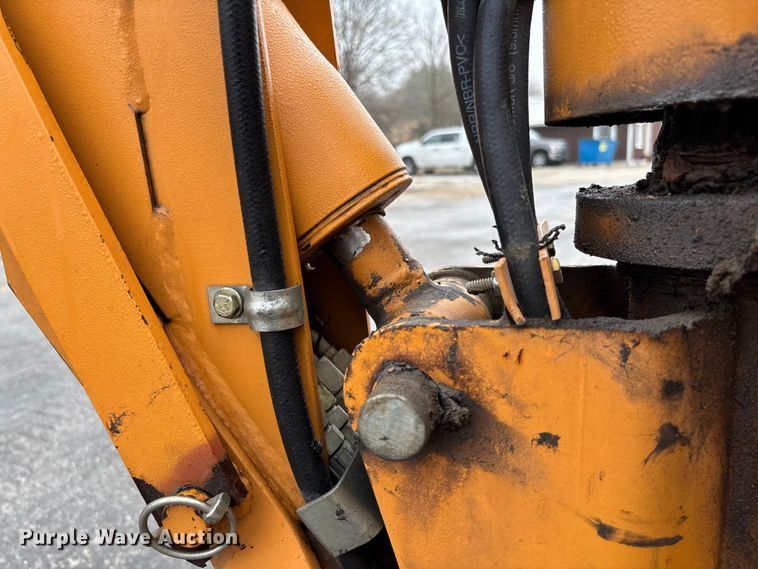 image for item FB3198 2001 Case 460 trencher