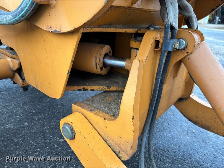 image for item FB3198 2001 Case 460 trencher