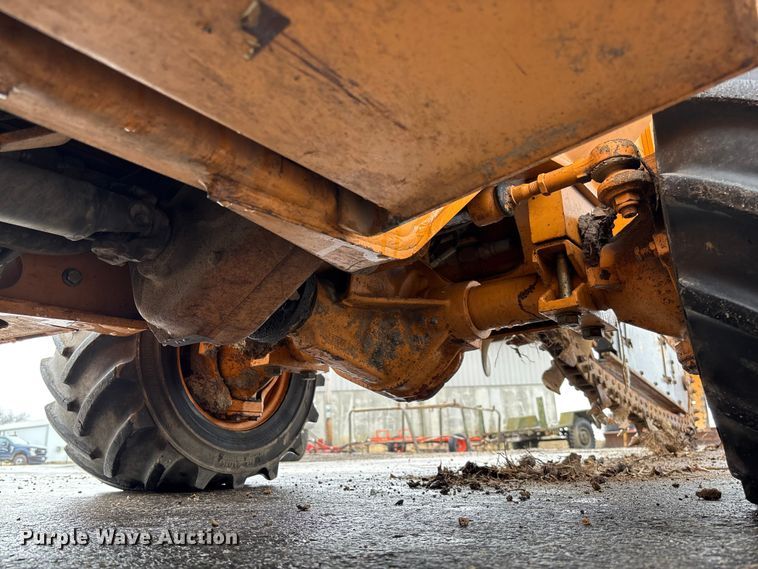 image for item FB3198 2001 Case 460 trencher