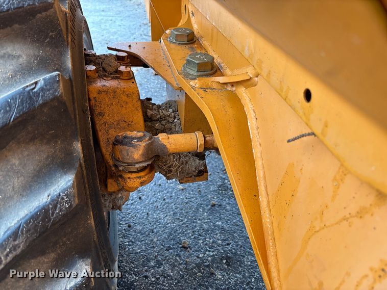 image for item FB3198 2001 Case 460 trencher