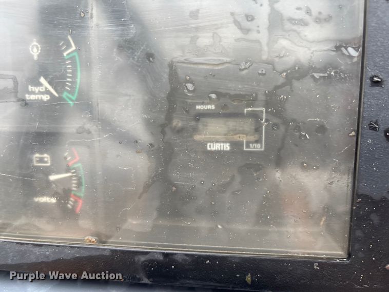 image for item FB3198 2001 Case 460 trencher