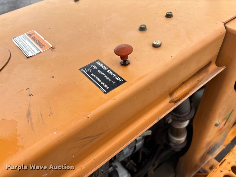 image for item FB3198 2001 Case 460 trencher