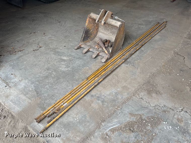 image for item FB3198 2001 Case 460 trencher