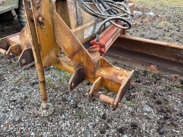 image for item FB3201 Three point blade