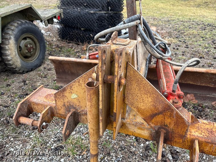 image for item FB3201 Three point blade