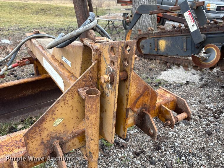 image for item FB3201 Three point blade