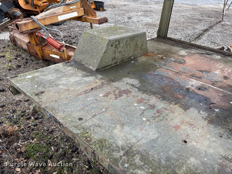 image for item FB3202 utility trailer