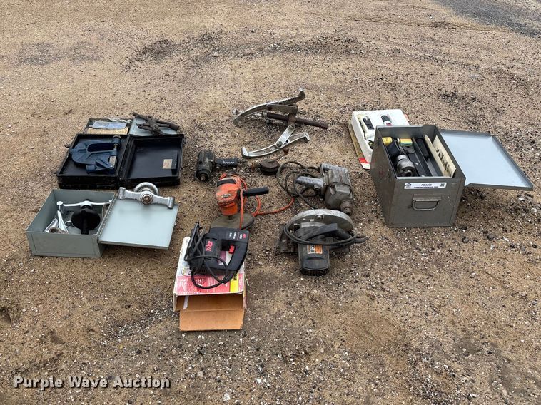 image for item FB3206 Tools