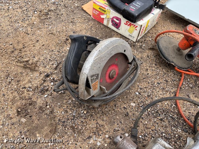 image for item FB3206 Tools