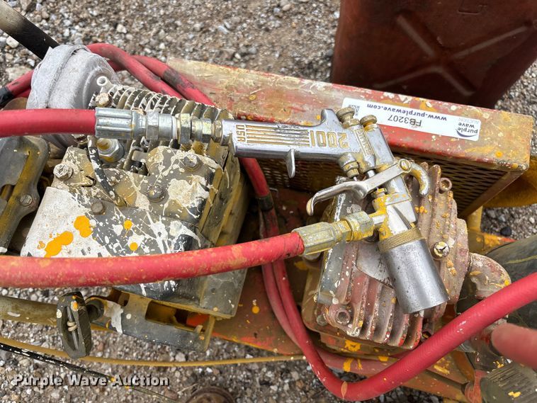 image for item FB3207 (2) paint sprayers