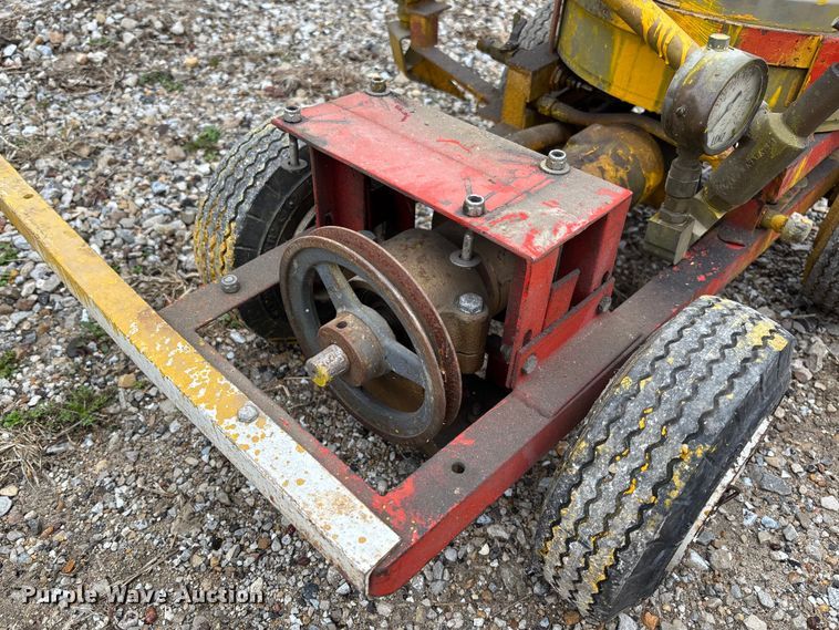 image for item FB3207 (2) paint sprayers