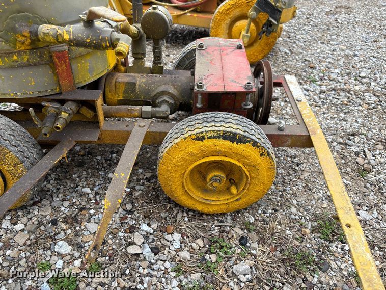 image for item FB3207 (2) paint sprayers