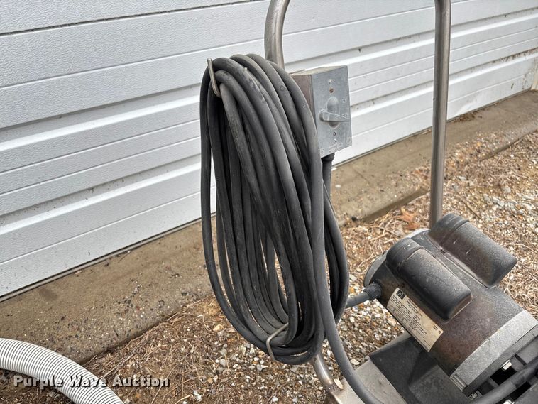 image for item FB3208 Swimming pool accessories 