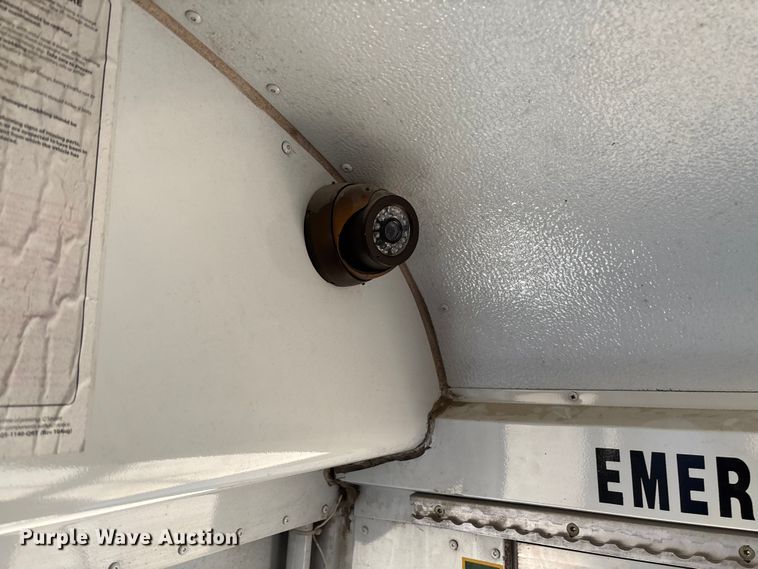 image for item FB3221 2004 Chevrolet Express 3500 school bus