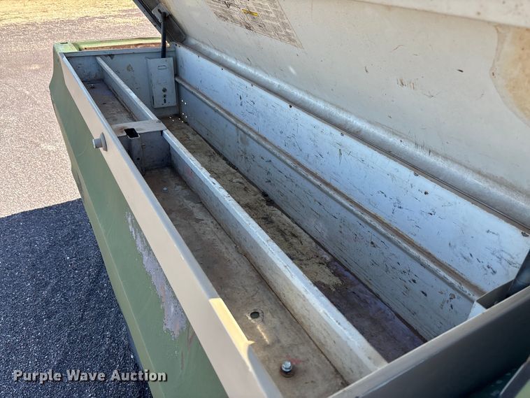 image for item FB3224 1986 Chevrolet K20 pickup truck