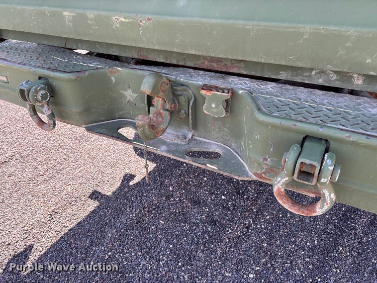 image for item FB3224 1986 Chevrolet K20 pickup truck