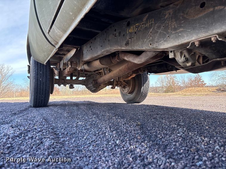 image for item FB3224 1986 Chevrolet K20 pickup truck