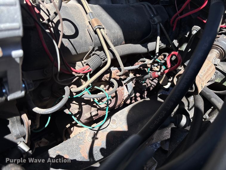 image for item FB3224 1986 Chevrolet K20 pickup truck