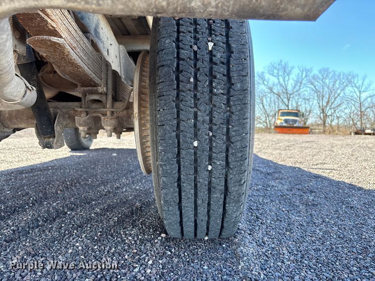 image for item FB3224 1986 Chevrolet K20 pickup truck