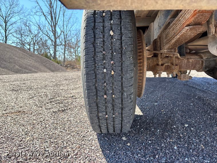 image for item FB3224 1986 Chevrolet K20 pickup truck