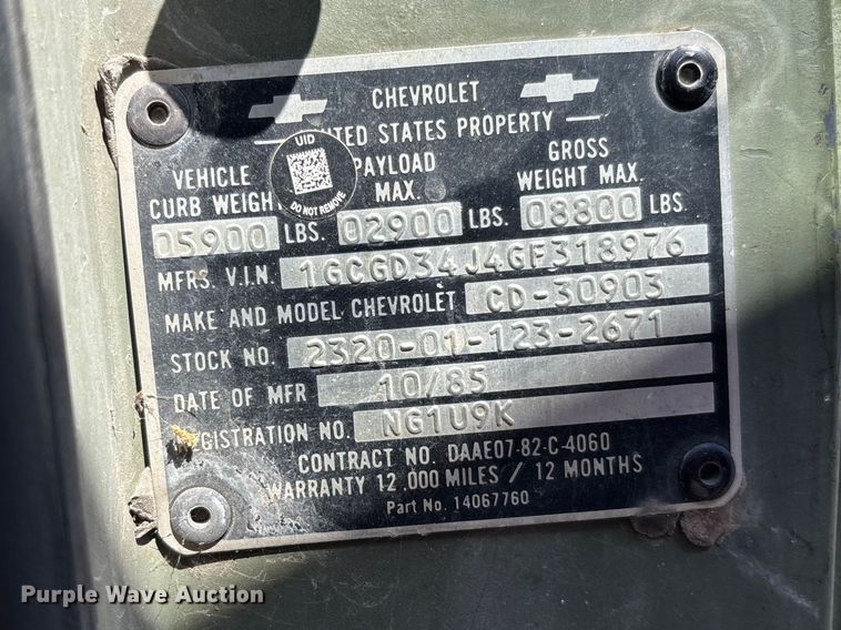 image for item FB3224 1986 Chevrolet K20 pickup truck