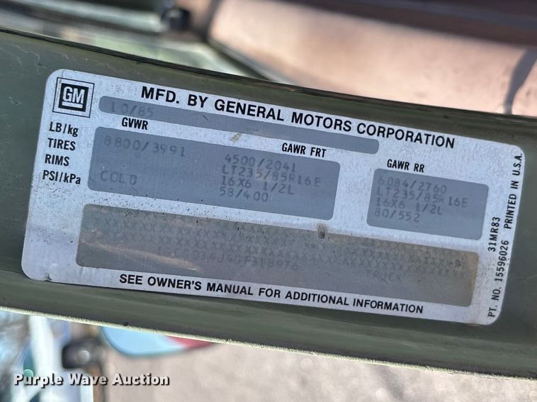 image for item FB3224 1986 Chevrolet K20 pickup truck