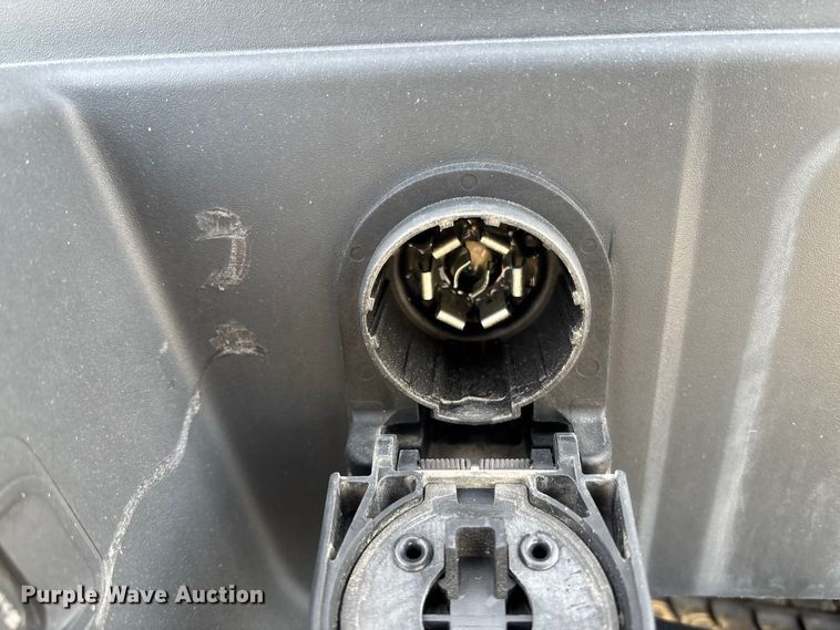 image for item FB3232 2017 Chevrolet Silverado 1500 Crew Cab pickup truck