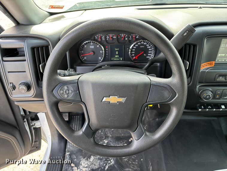 image for item FB3232 2017 Chevrolet Silverado 1500 Crew Cab pickup truck