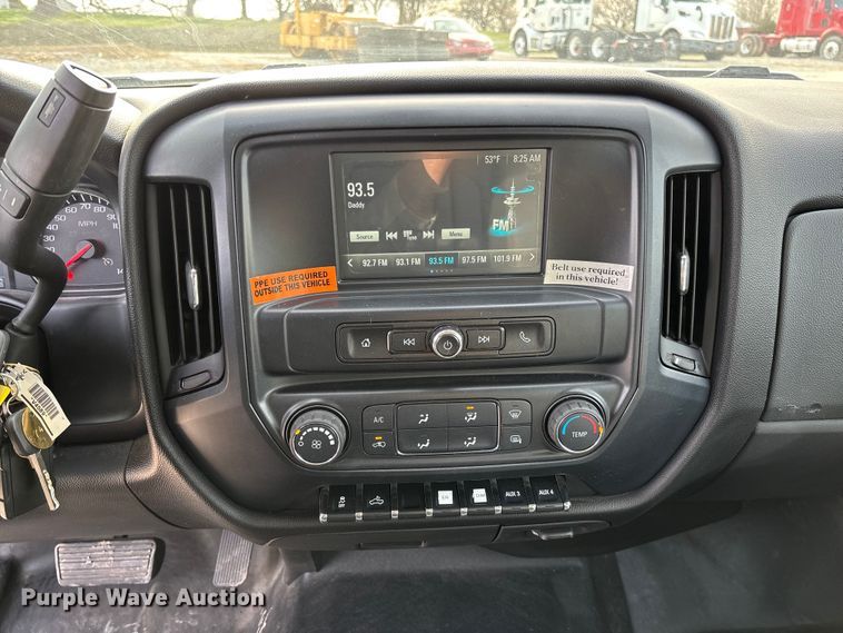 image for item FB3232 2017 Chevrolet Silverado 1500 Crew Cab pickup truck